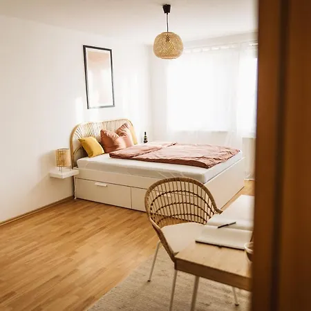 Apartment Cozy Im Zentrum Mit Netflix We91